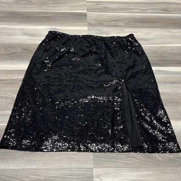 🇺🇸 Joe fresh sequence black skirt size 1X- 2X - Picture 1 of 7